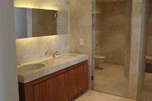 Bathroom with two basins