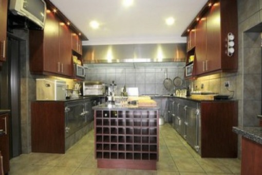 Modern kitchen