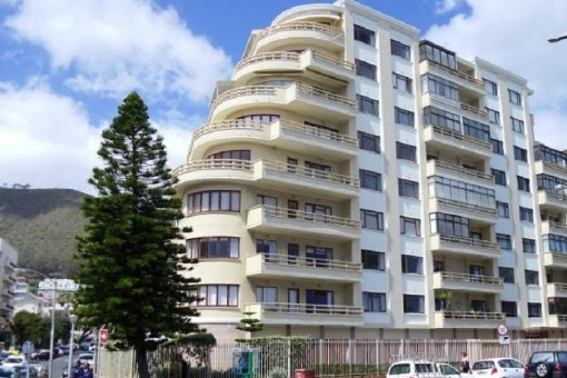 Apartment with sea view in Sea Point