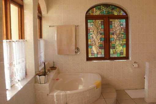 Modern bathroom