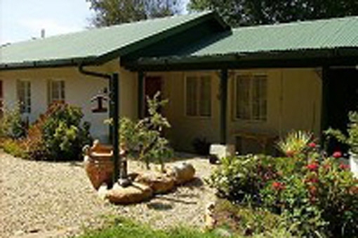 Beautiful property in South Africa only 76 km from George, with its own coffee and gift shop attached
