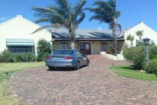 house in Somerset West